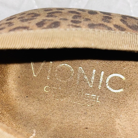 Vionic Minna Leopard Print Leather Ballet Flats sz 10 - Picture 3 of 8